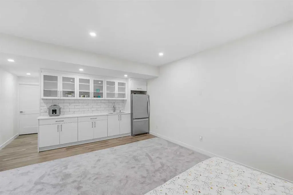51 Crestridge Common SW