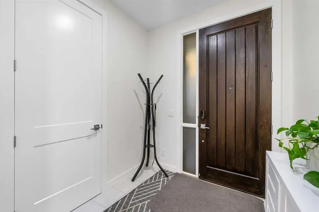 51 Crestridge Common SW