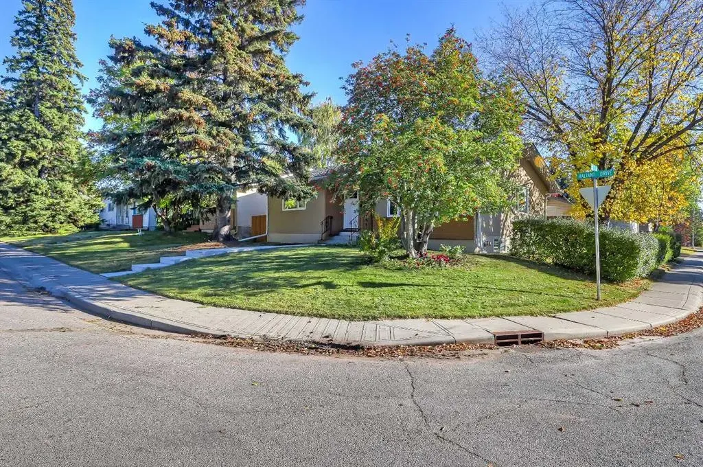 5219 Valiant Drive NW