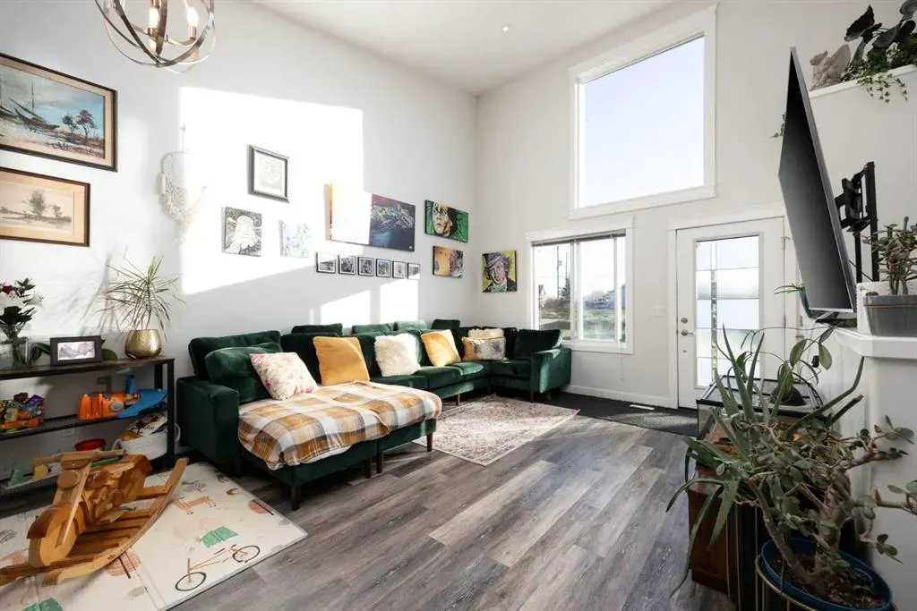 165A Weiss Drive