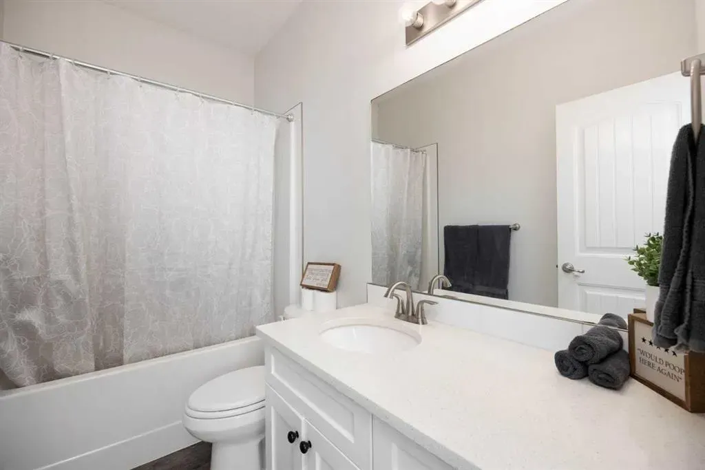 165A Weiss Drive
