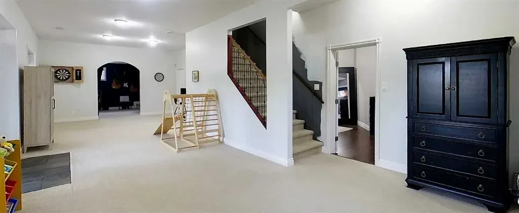 7 Bench Creek Estate