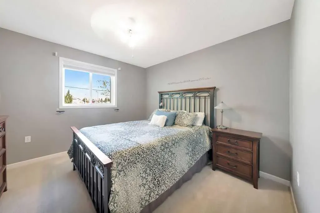 4201 56 Avenue, #22