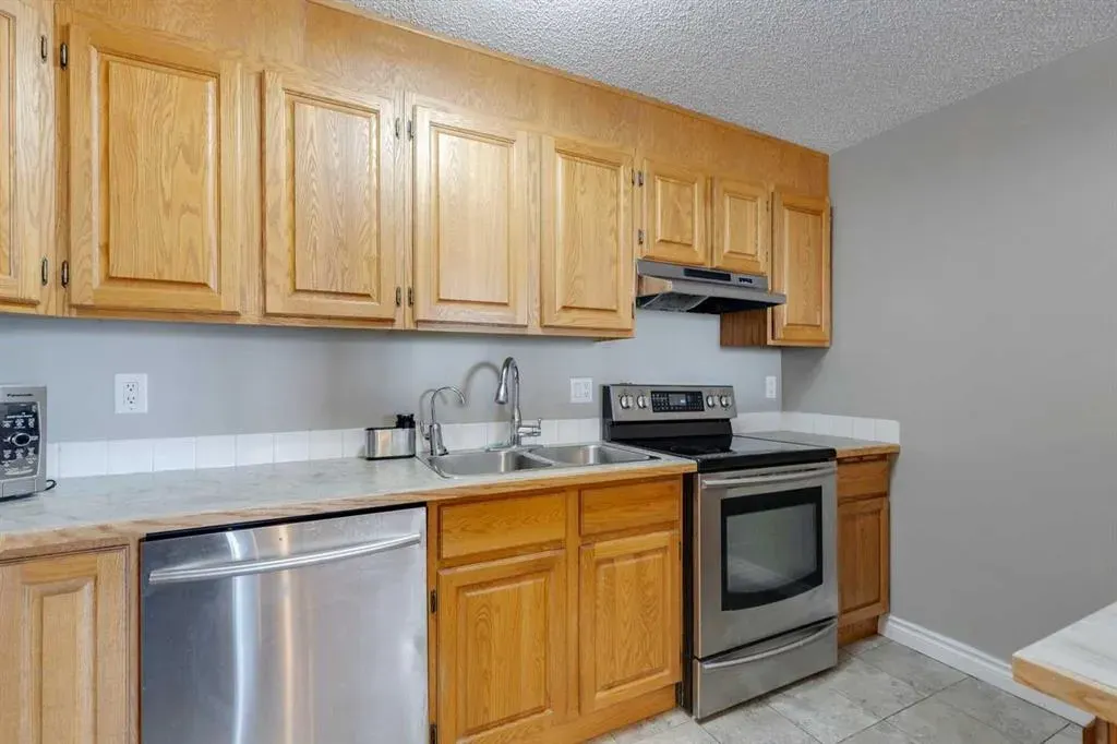 1334 13 Avenue SW, #606