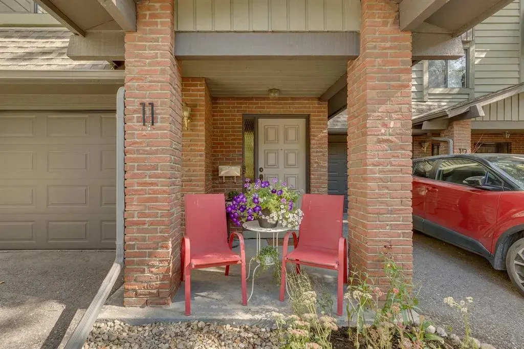 10030 Oakmoor Way SW, #11