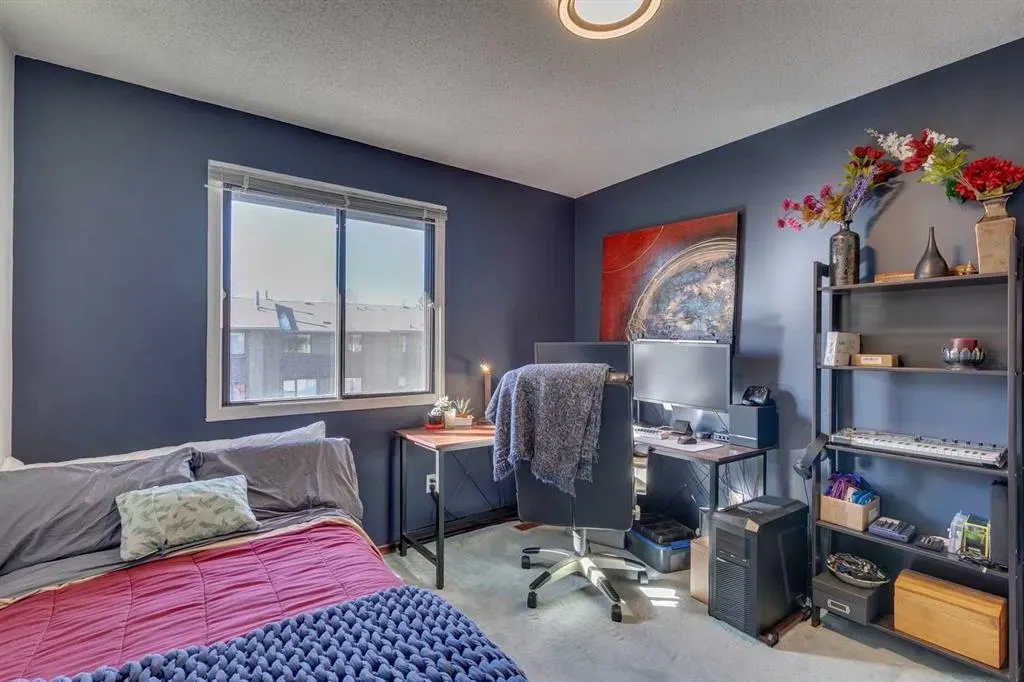 10030 Oakmoor Way SW, #11