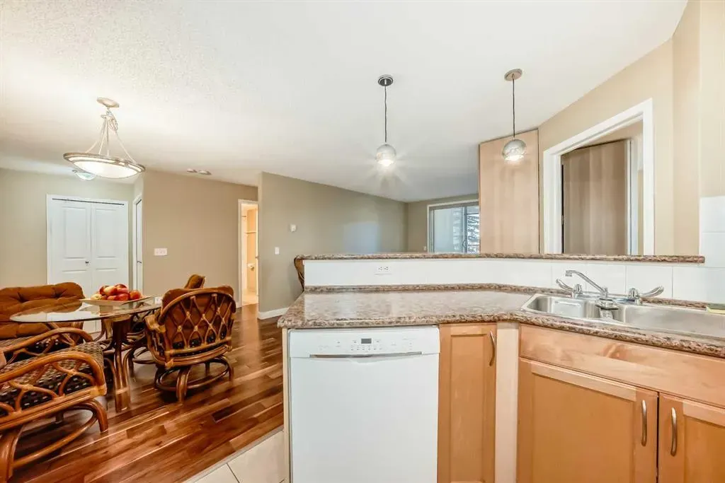 8 Bridlecrest Drive SW, #2109