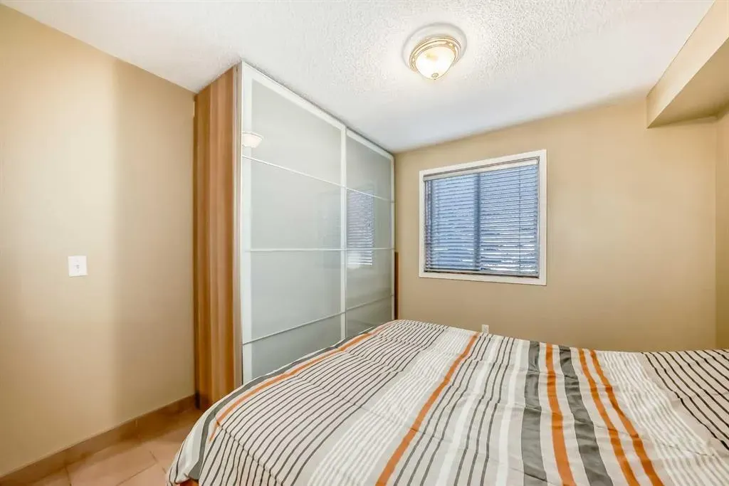 8 Bridlecrest Drive SW, #2109