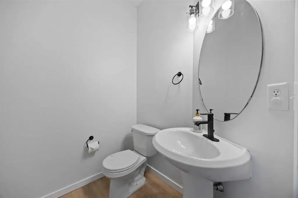 2066 Luxstone Boulevard SW, #201