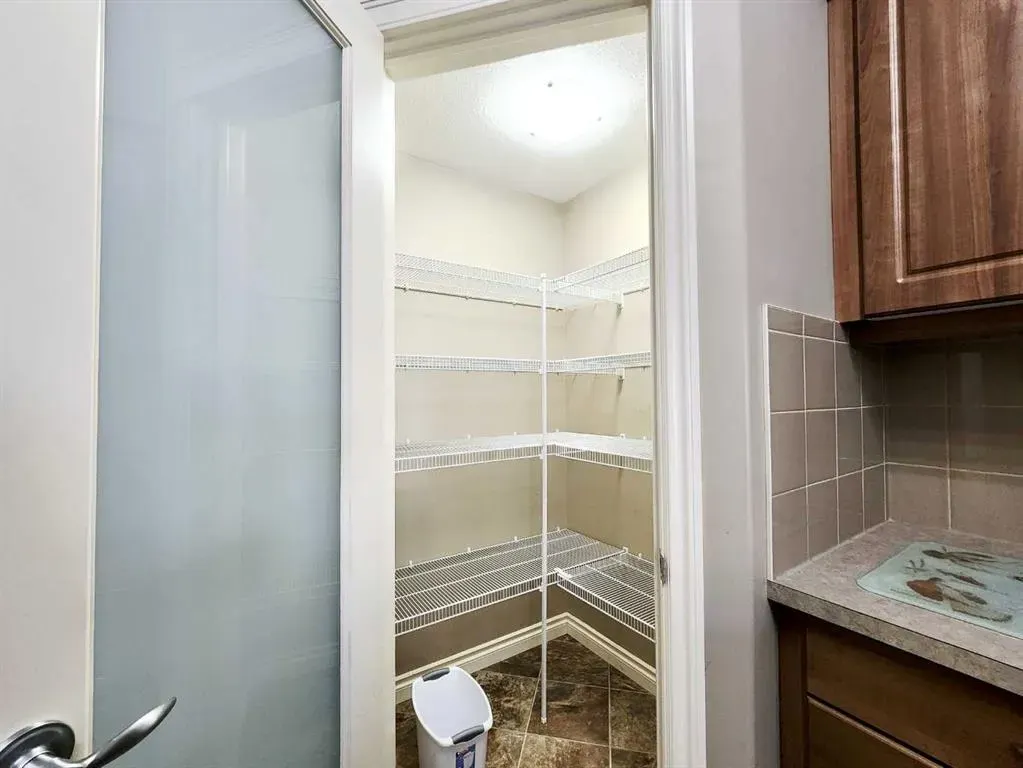 6 Michener Boulevard, #429