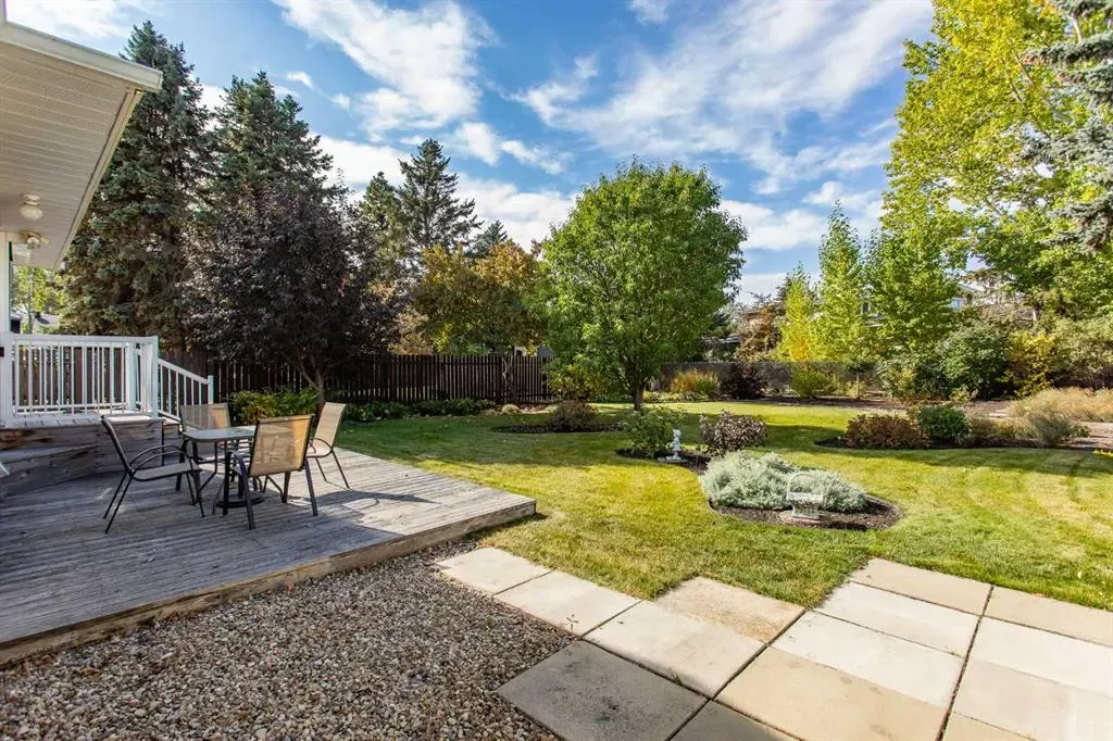 146 Welton Crescent