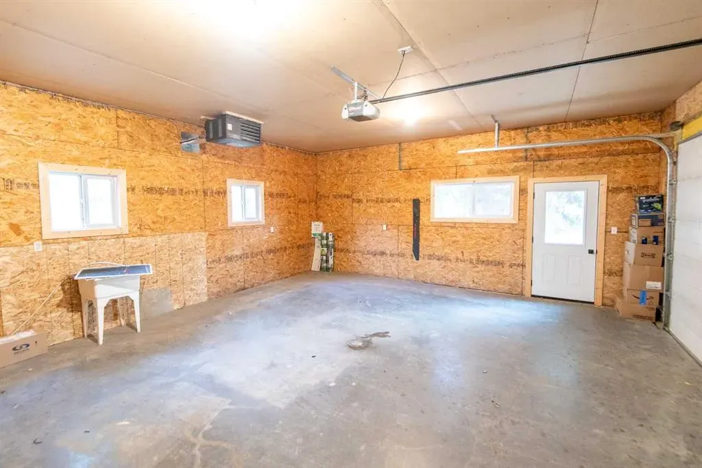 107142 Range Road 135