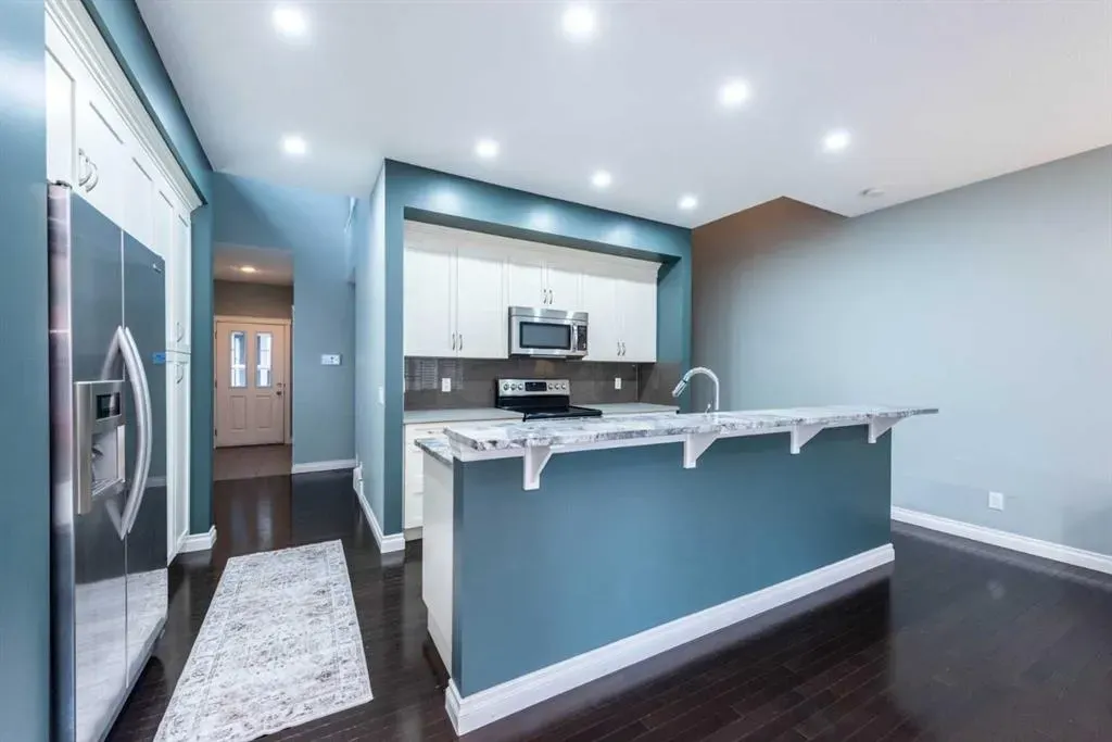 470 Mahogany Terrace SE