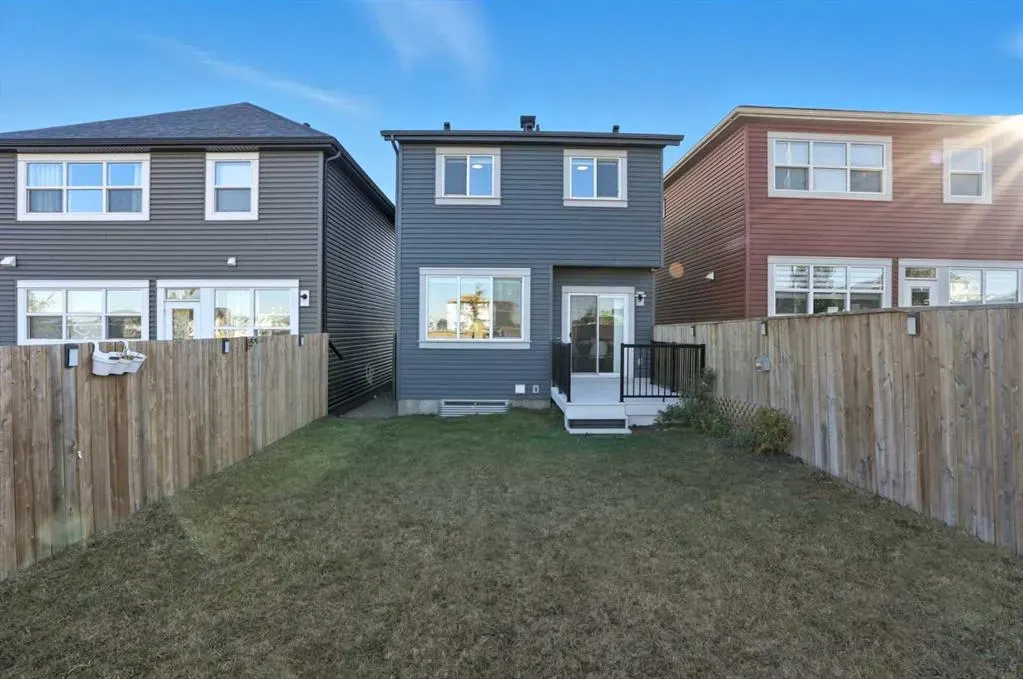 91 Evanscrest Way NW
