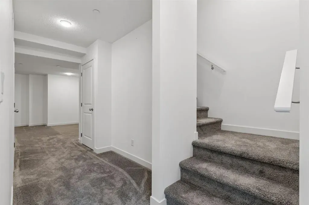 113 Calhoun Common NE