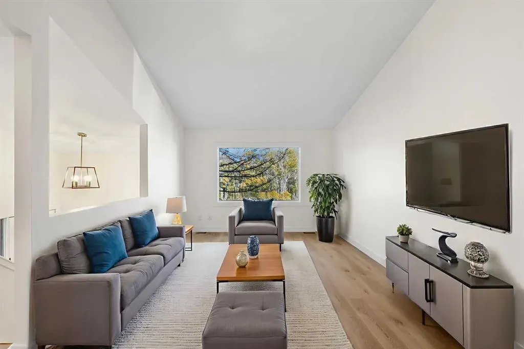 4 Cedarwood Rise SW