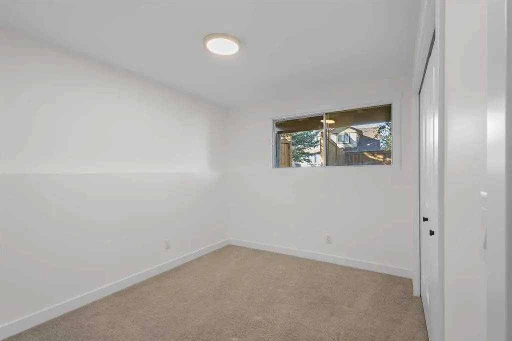 4 Cedarwood Rise SW
