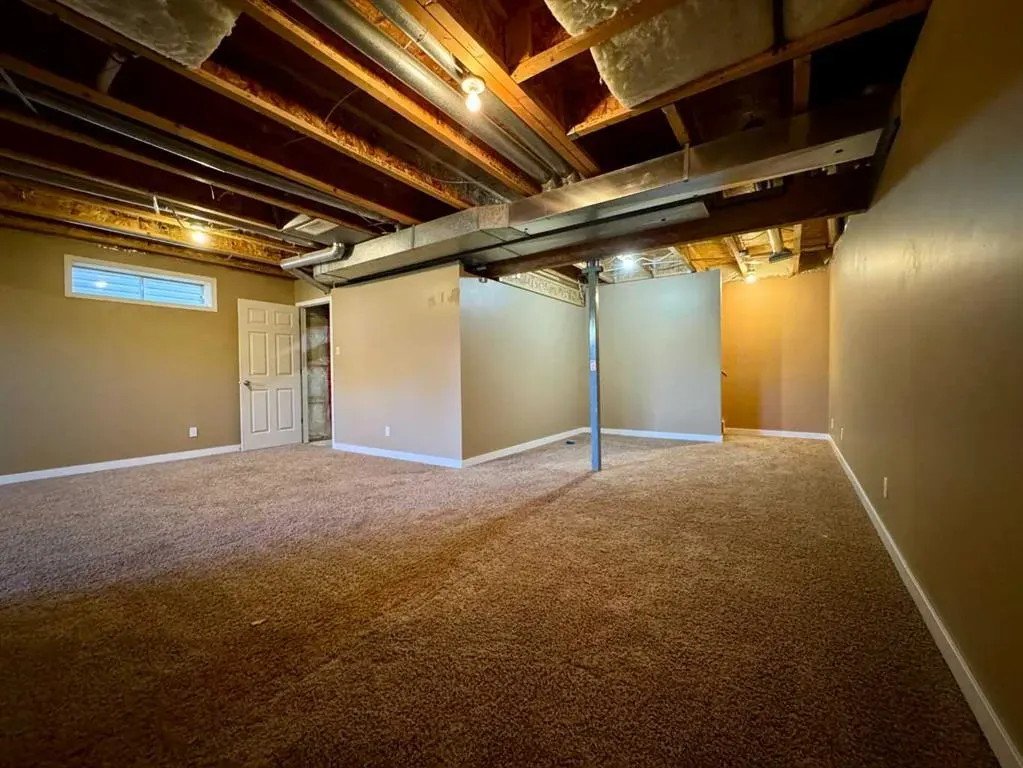70 Glensummit Close