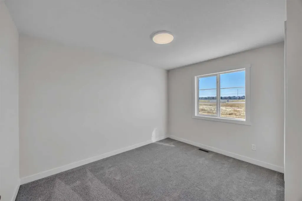 139 Homestead Common NE