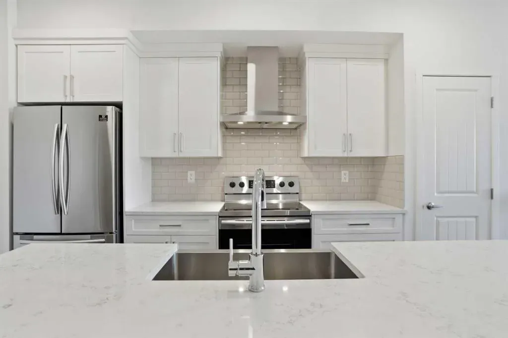 300 Harvest Hills Place NE, #413