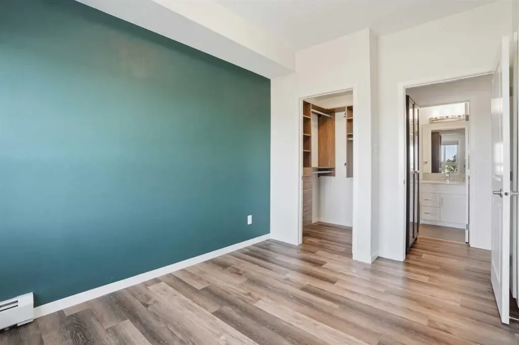 300 Harvest Hills Place NE, #413