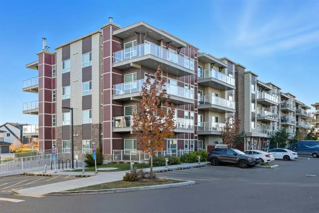 300 Harvest Hills Place NE, #413