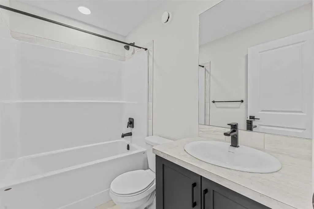 33 BELMONT Drive SW