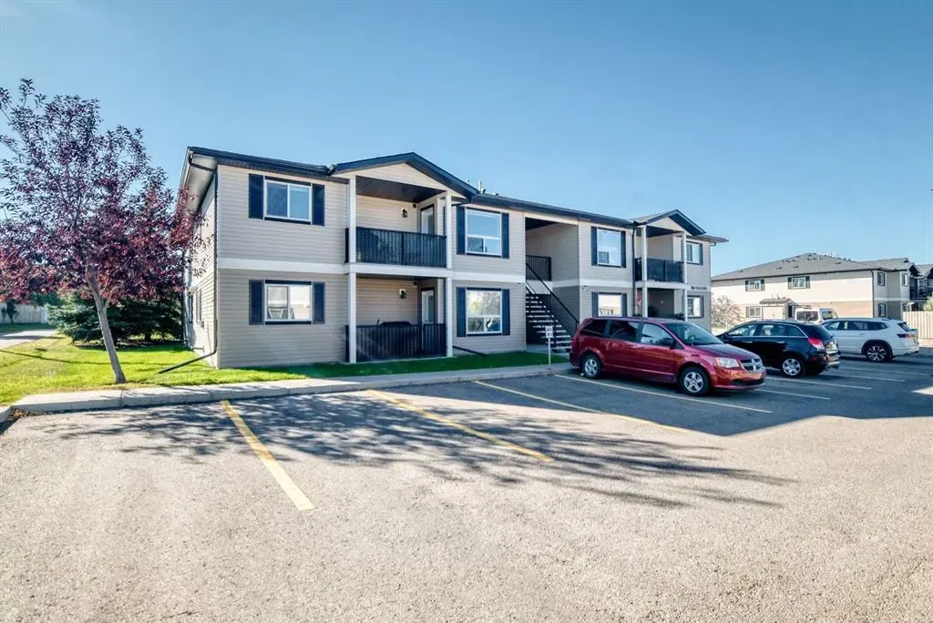 8 Bayside Place, #303