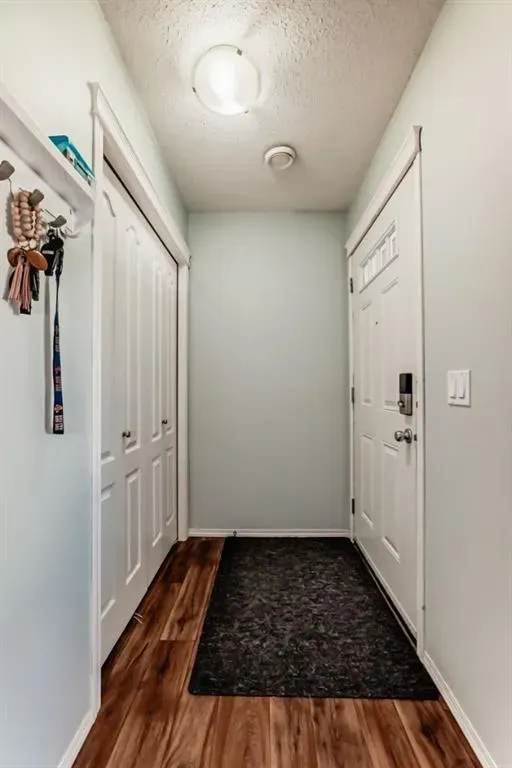 8 Bayside Place, #303