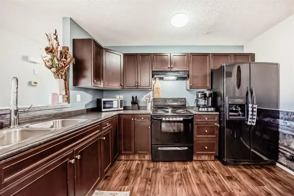 8 Bayside Place, #303