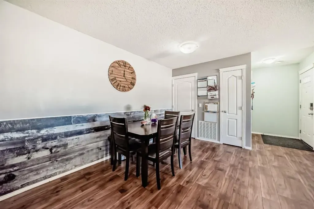 8 Bayside Place, #303