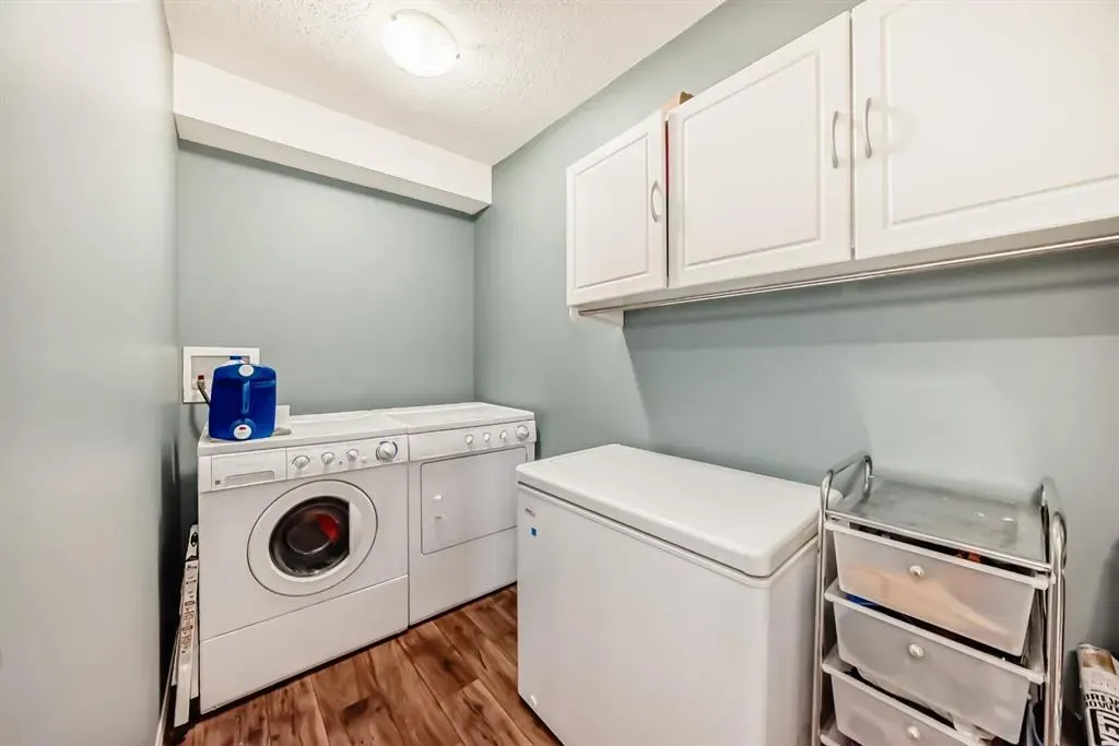 8 Bayside Place, #303