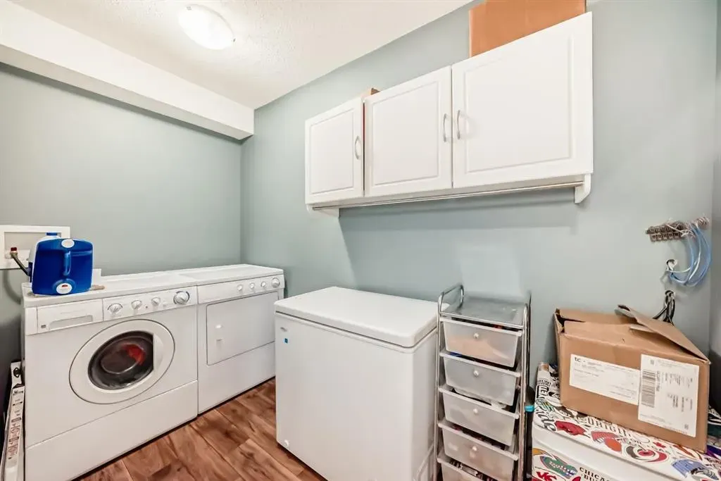 8 Bayside Place, #303