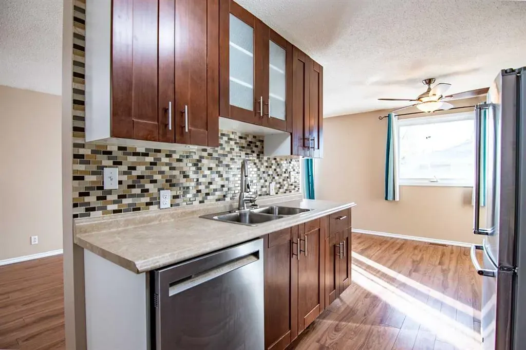 6320 58 Avenue, #2