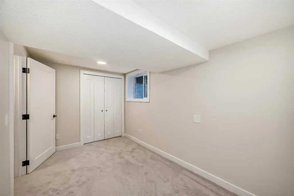 311 Shawnessy Drive SW