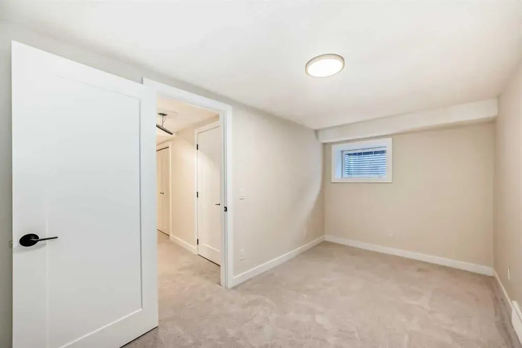 311 Shawnessy Drive SW