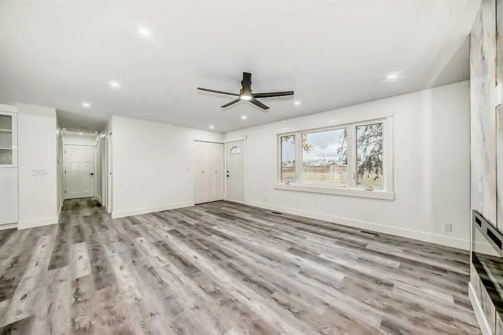 432 Ogden Drive SE
