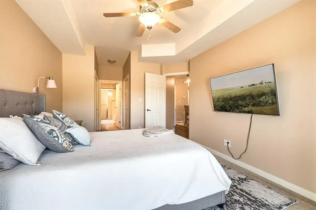 201 River Ridge Drive NW, #329