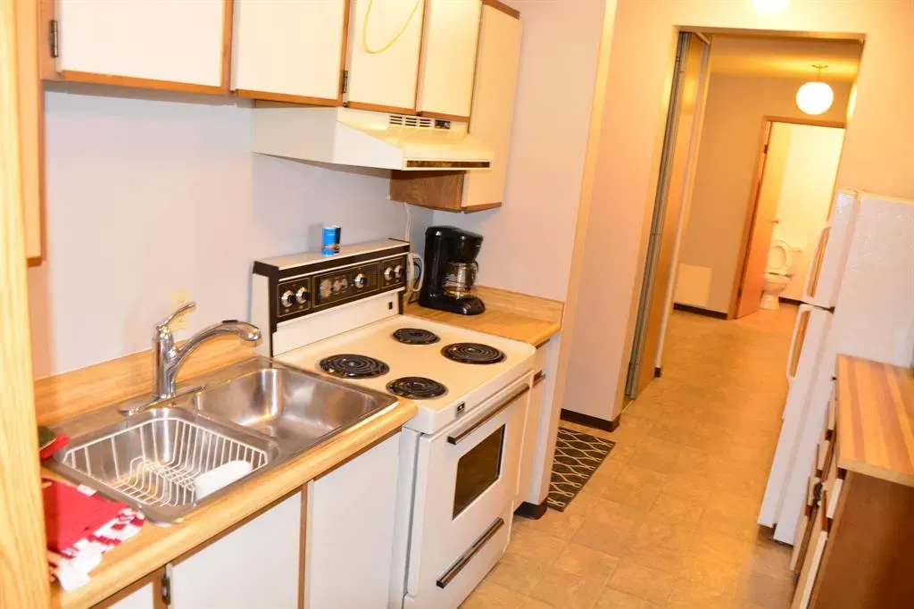 10118 100 Avenue, #101-215