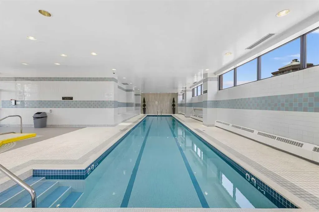 1100 8 Avenue SW, #604