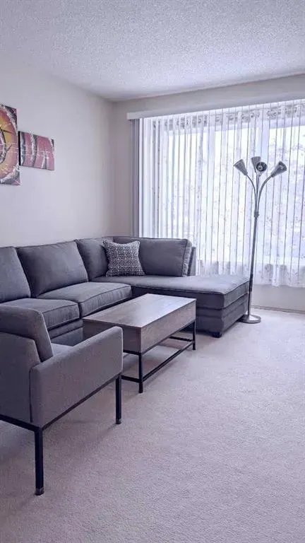 12 Shawbrooke Court SW