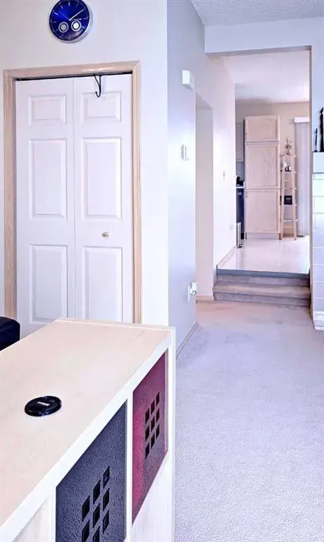 12 Shawbrooke Court SW