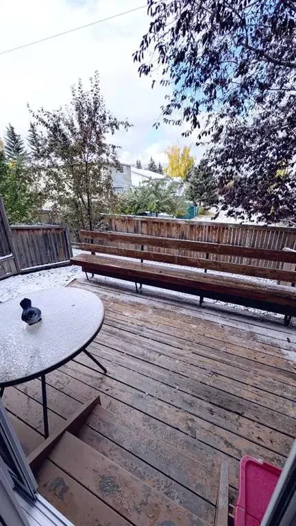 12 Shawbrooke Court SW