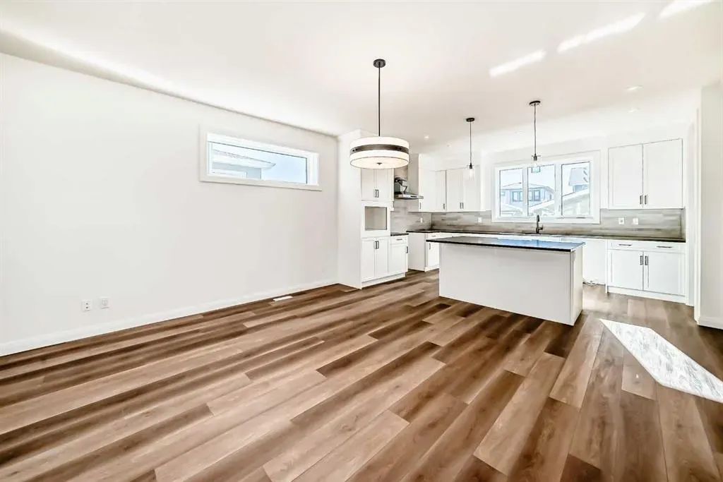 588 Grayling Bend