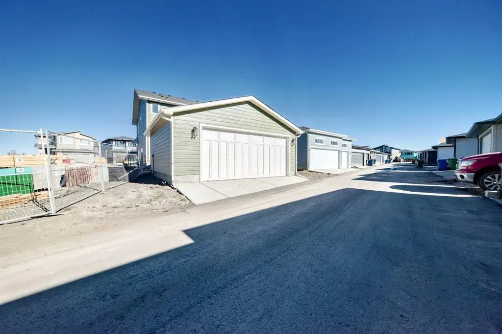 588 Grayling Bend