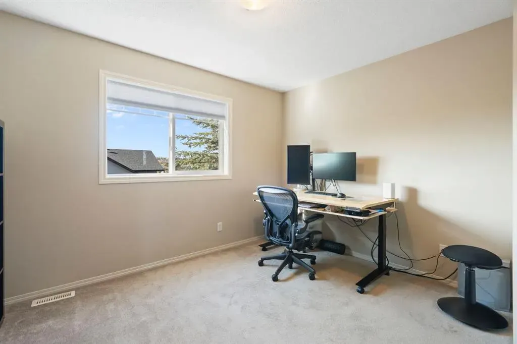 48 Panatella Villas NW