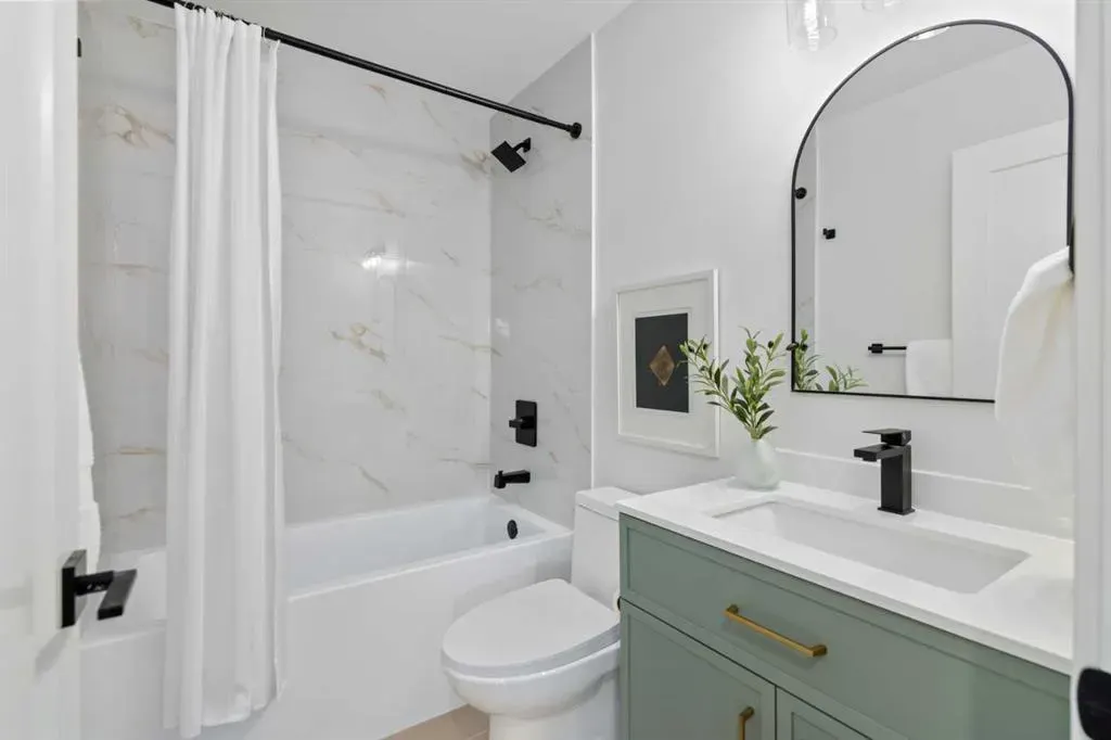 1275 Lake Sundance Crescent SE