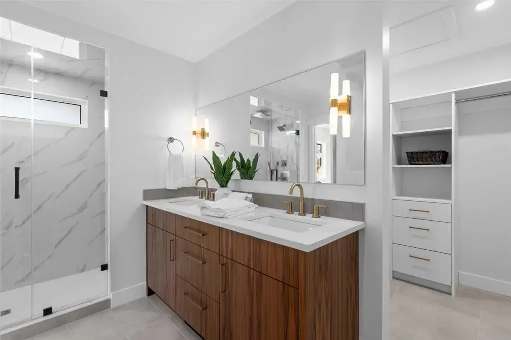 1275 Lake Sundance Crescent SE