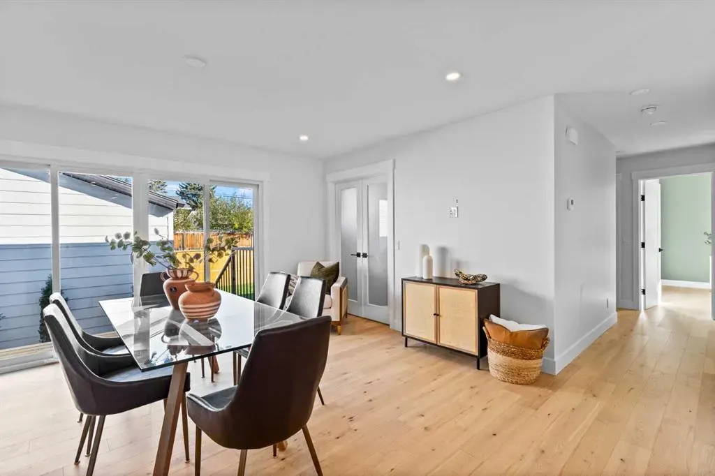 1275 Lake Sundance Crescent SE