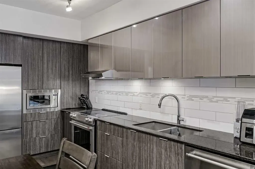 930 6 Avenue SW, #3303